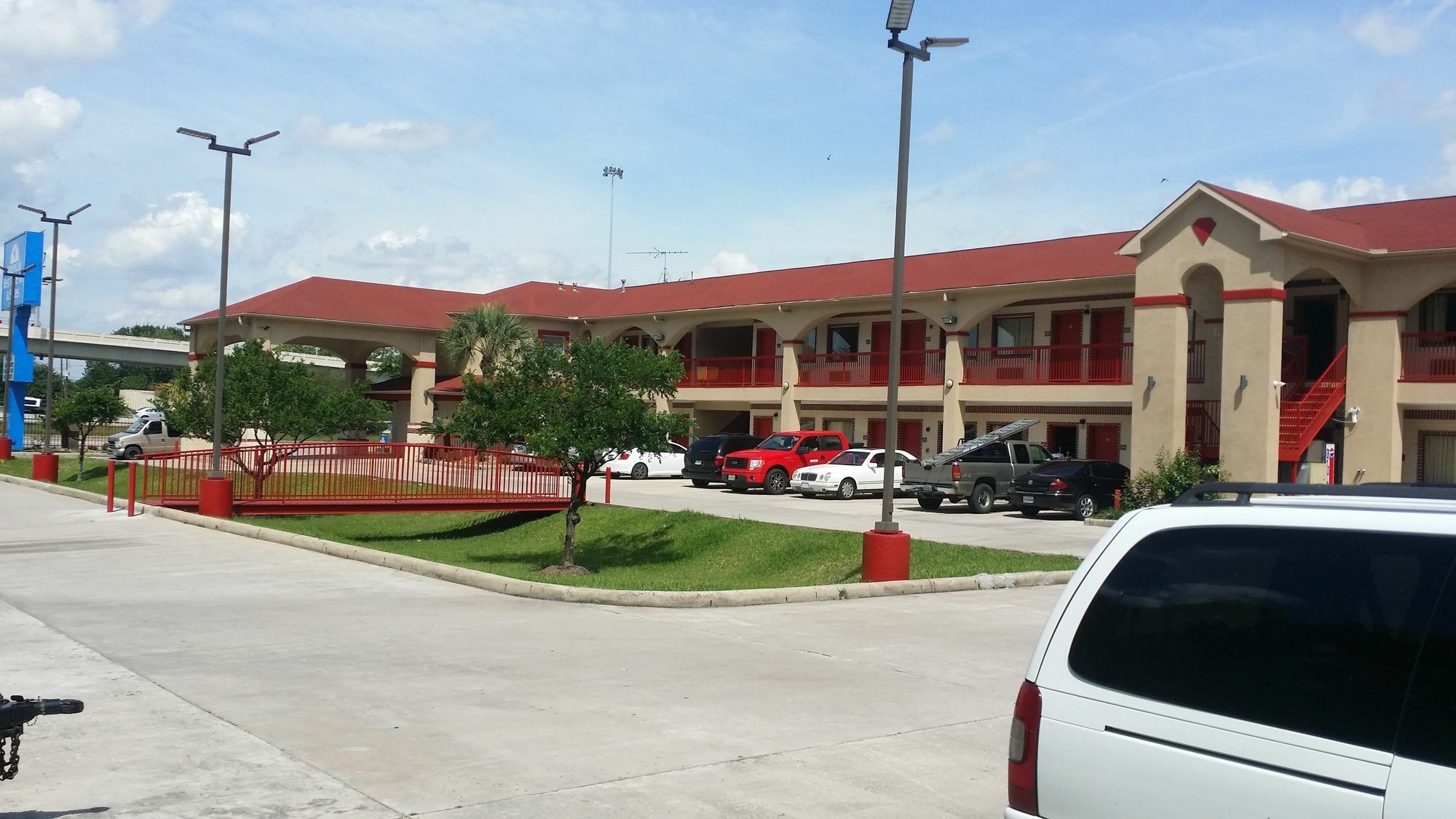 Americas Best Value Inn & Suites Northeast Houston Exterior foto