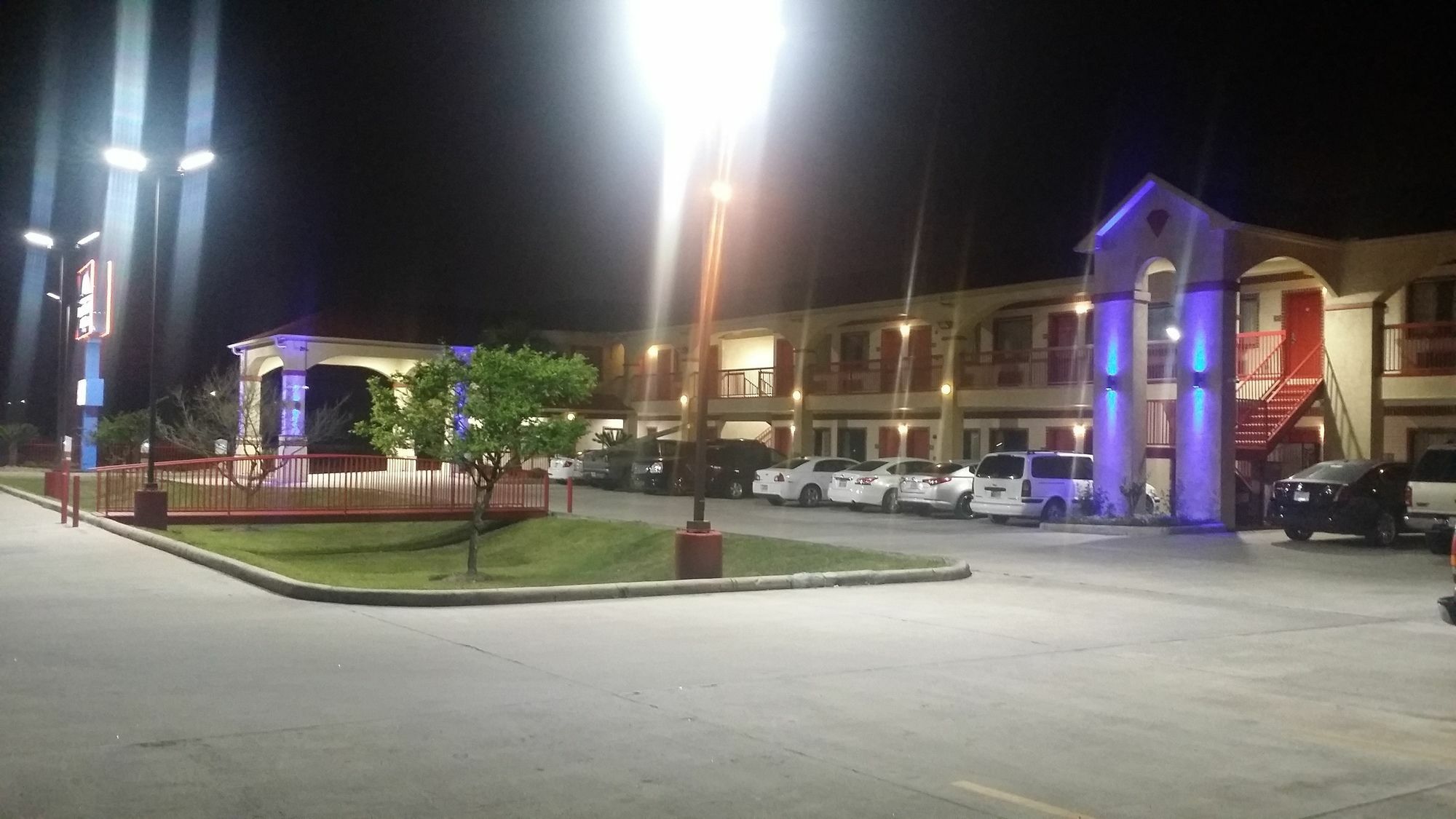 Americas Best Value Inn & Suites Northeast Houston Exterior foto