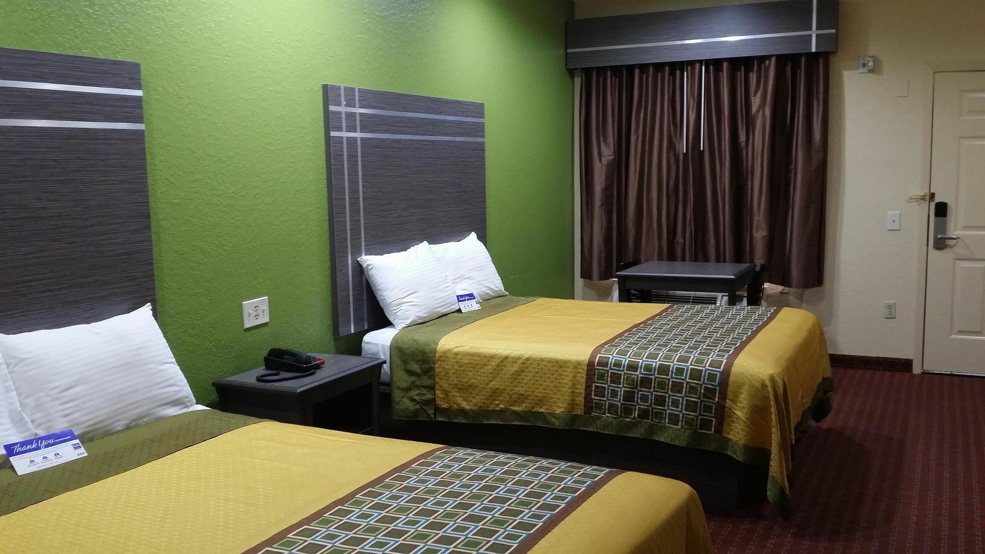 Americas Best Value Inn & Suites Northeast Houston Exterior foto