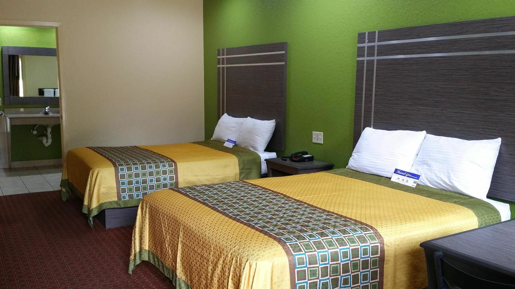 Americas Best Value Inn & Suites Northeast Houston Exterior foto